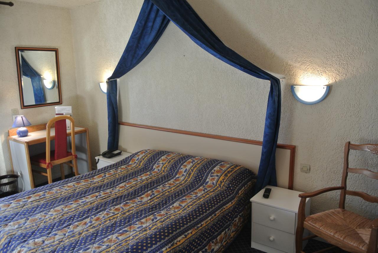 Logis Heraclee Saint-Gilles  Εξωτερικό φωτογραφία